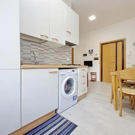 Apartment Civico 34 Segesta Cozy Rome